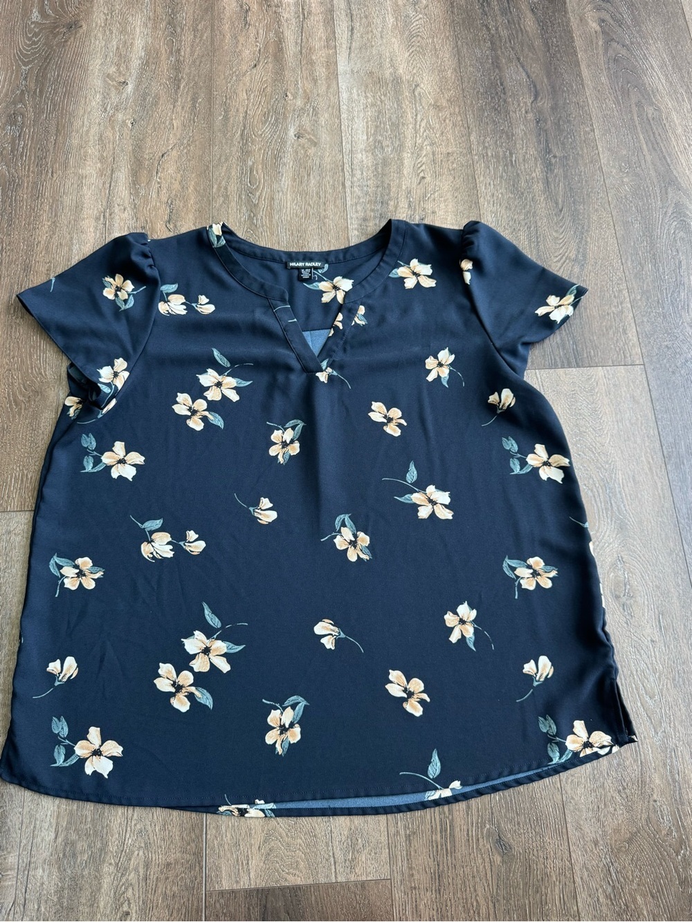 Hilary Radley Navy Top with Cream Floral Print Women’s Size XL
